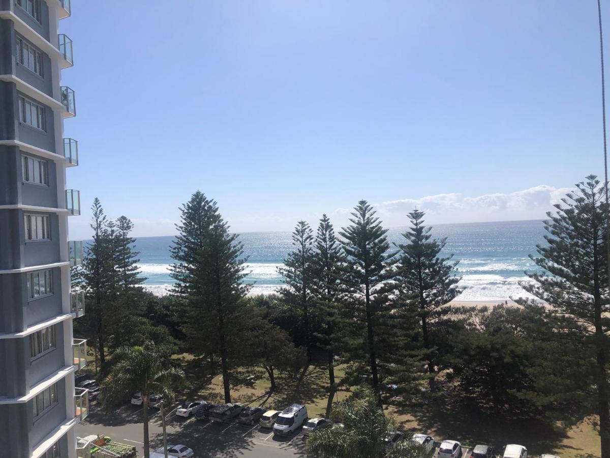 Oceania On Burleigh Beach Aparthotel Gold Coast Exterior foto