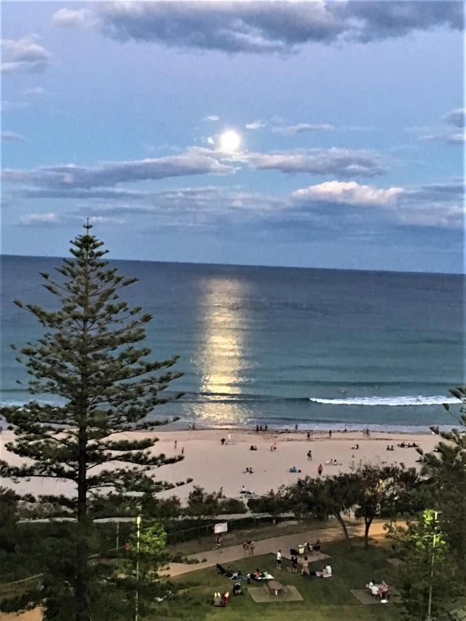 Oceania On Burleigh Beach Gold Coast Exterior foto