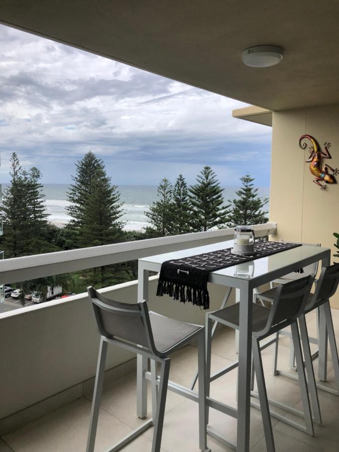 Oceania On Burleigh Beach Aparthotel Gold Coast Exterior foto